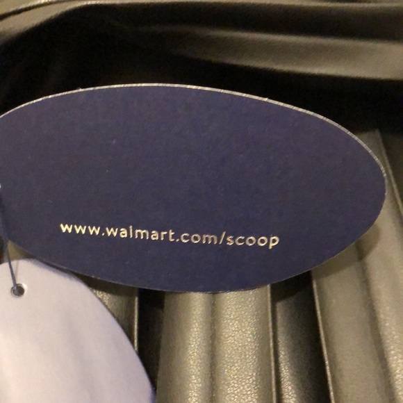 NWT faux leather skirt - Picture 4 of 4